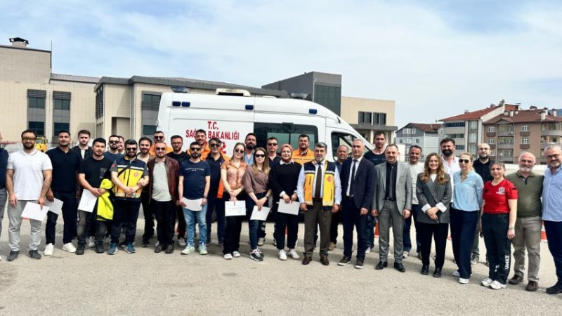 Sağlık Personeline İleri Sürüş Teknikleri Eğitimi Devam Ediyor