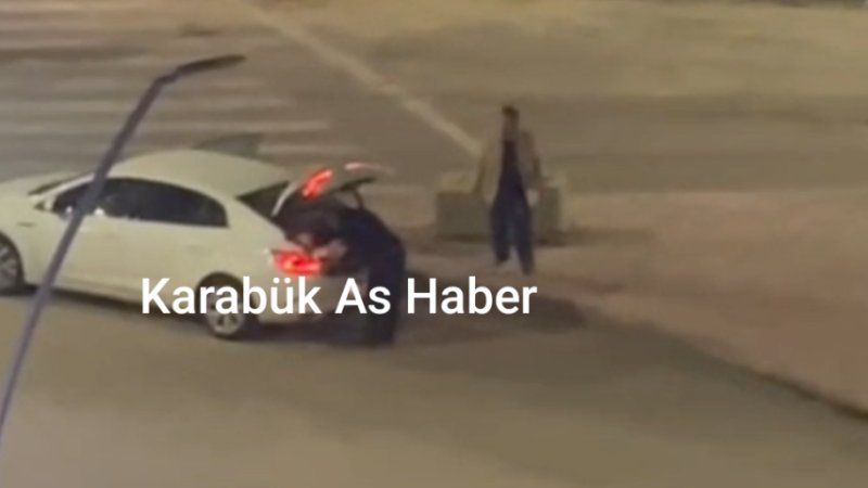 Karabük’te Kaldırım Taşı Hırsızlığı İddiasıyla 2 Şüpheli Yakalandı