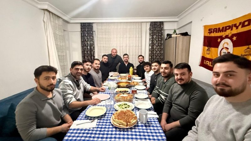 Ferhat Salt Sahurda Öğrencilerle Buluştu