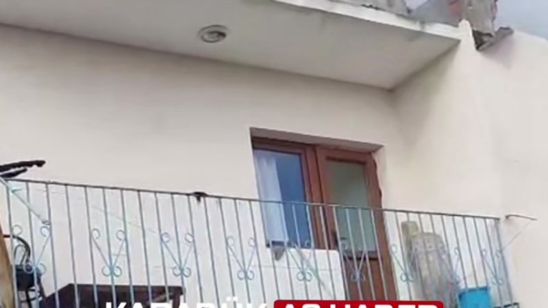ÇIKAN YANGINDA EVİNİ KURTARMAK İSTEYEN YAŞLI ADAM HAYATINI KAYBETTİ