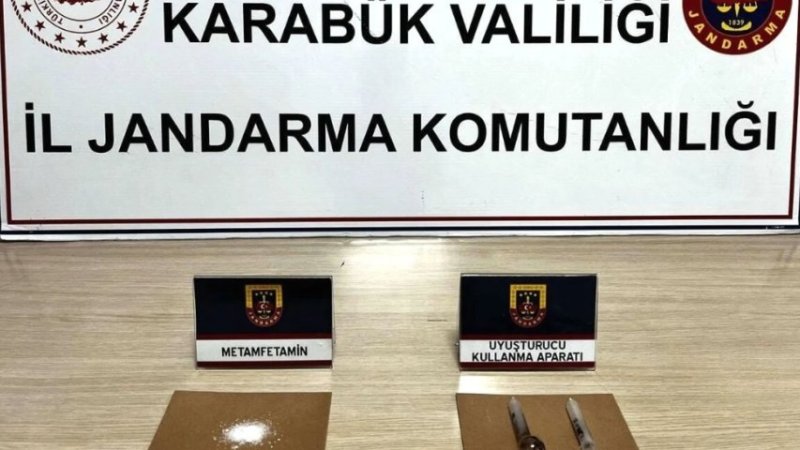 Jandarma Uyuşturucuya Geçit Vermiyor.