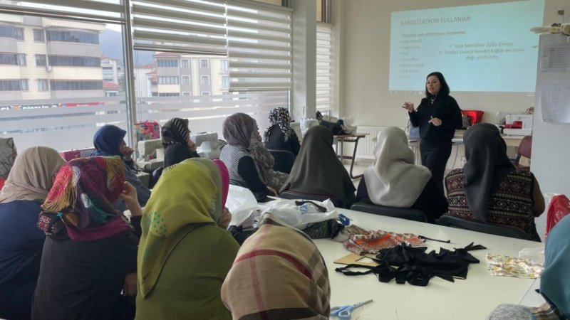 Safranbolu’da Kadınlara Su Tasarrufu Ve Altyapı Farkındalığı Eğitimi
